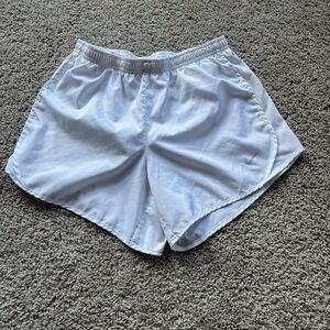 Girls Nike Tempo Shorts Size Extra Large White